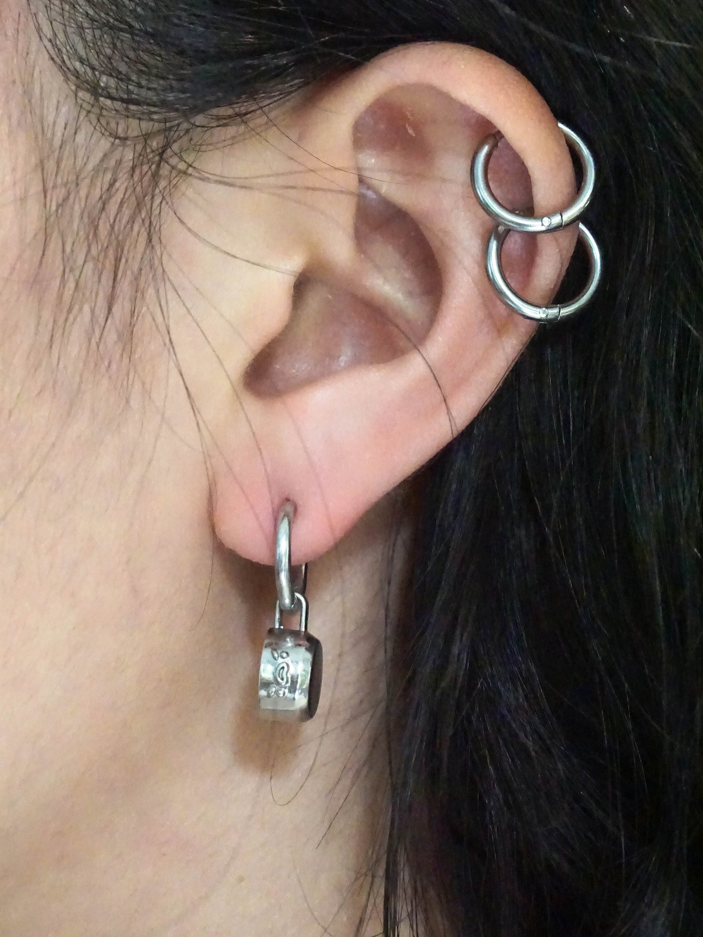 Silver Hoops (pair)
